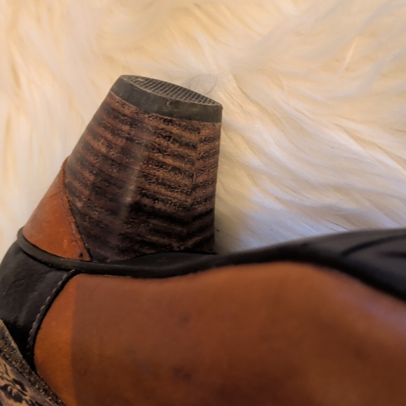 Finesse Brown Fur-Trimmed Heeled Boots - Picture 9 of 10